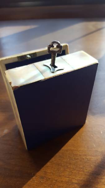 Victorian Mother of Pearl Box