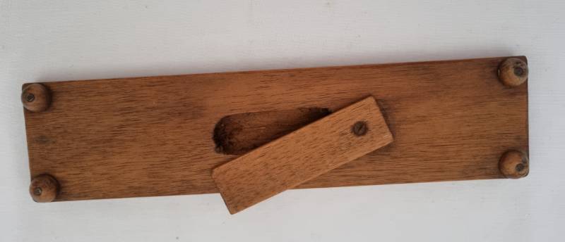 Edwardian Inlaid Cribbage Board